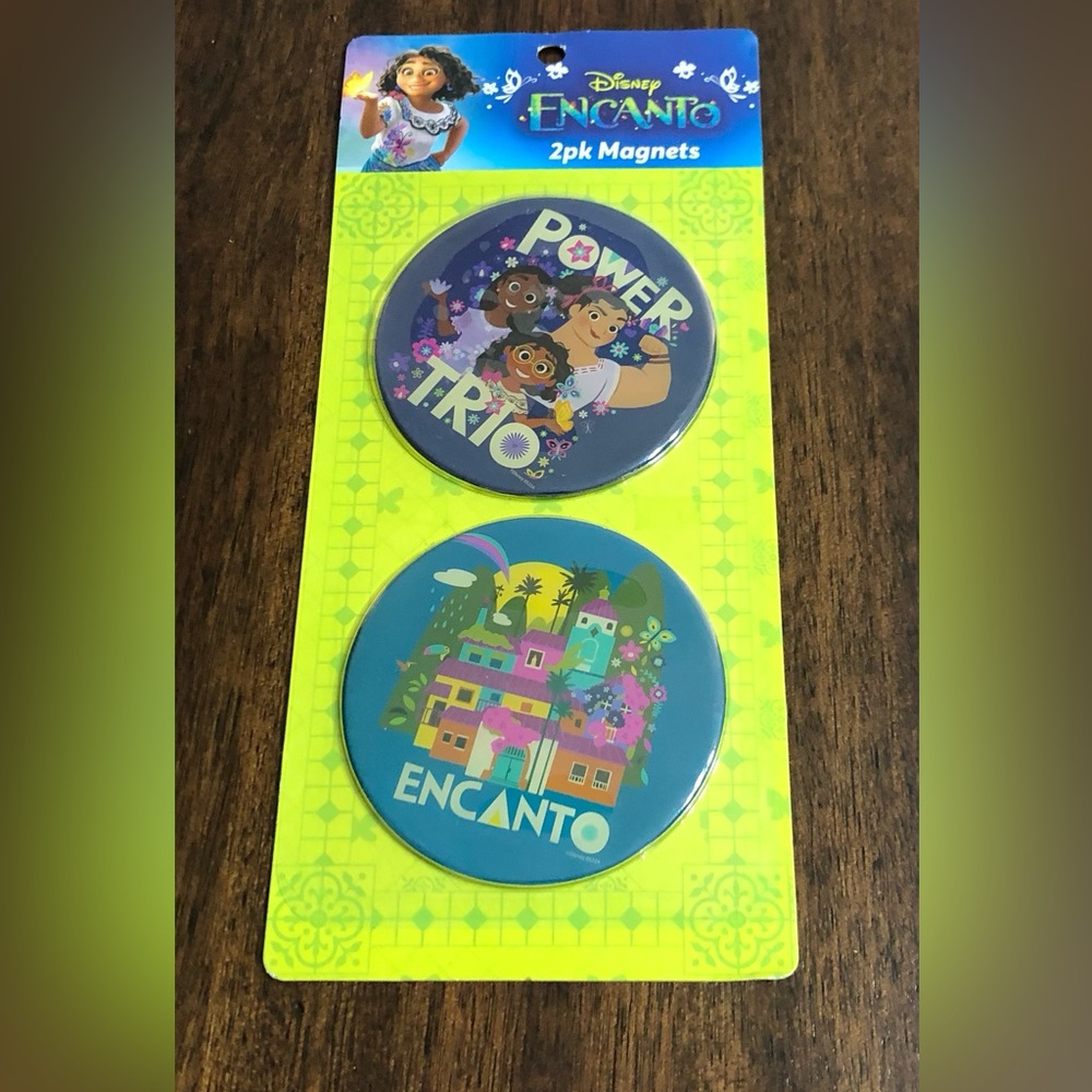 Disney Encanto 2PK around Magnets purple Power Trio Blue Encanto. Size 4”X4”